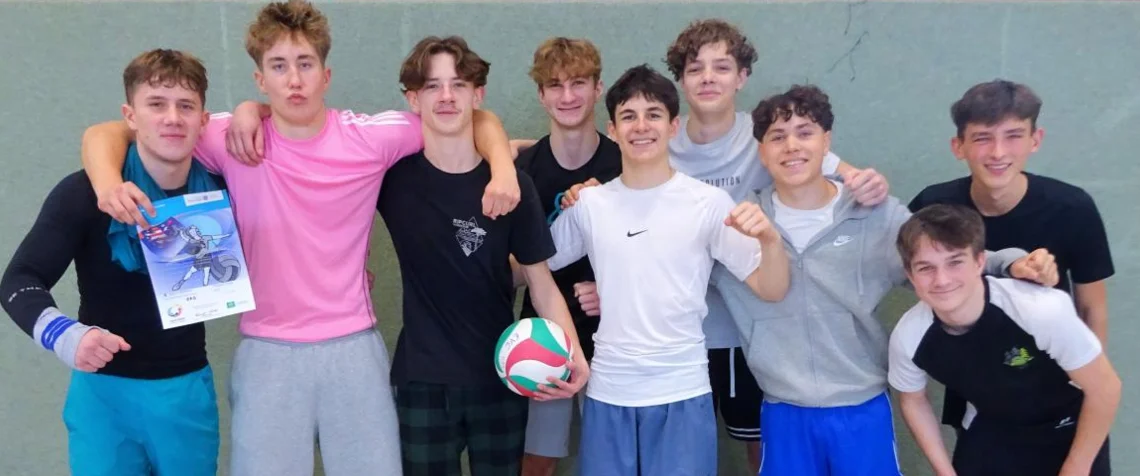 Jungen Volleyball